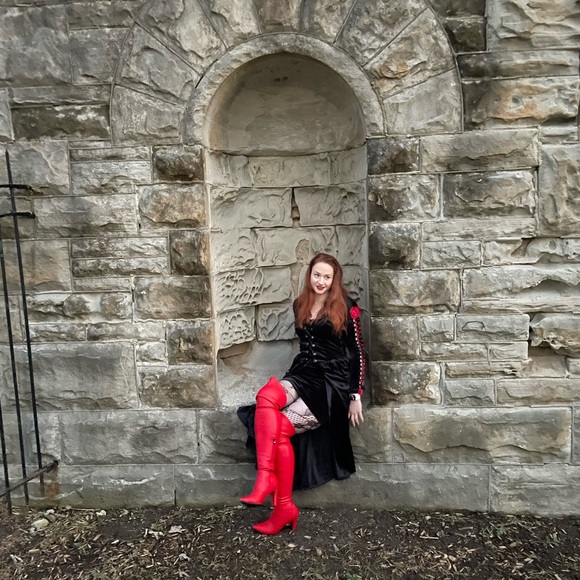 Red Thigh High Over the Knee Boots - 8.5 - Picture 11 of 13